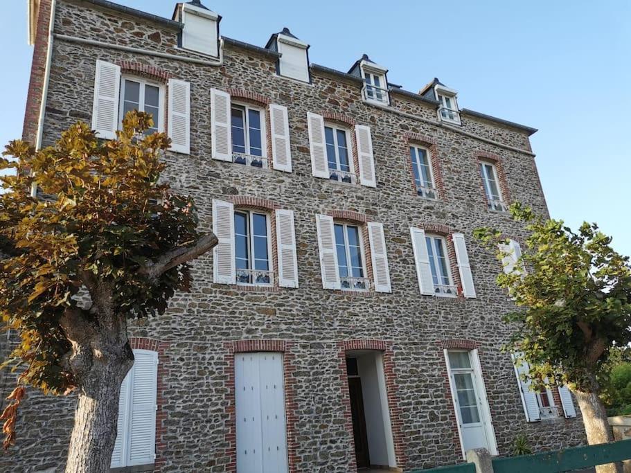 Studio Cosy Au Bord De Mer Apartment Lancieux Exterior photo